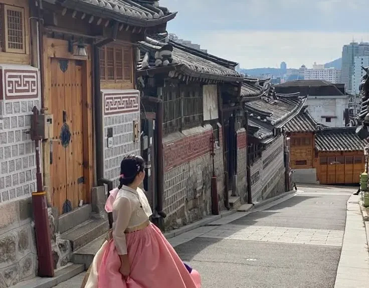 200 Best Travel Captions for Instagram to Capture Your Journey